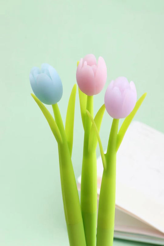 Tulips Shaking Pen