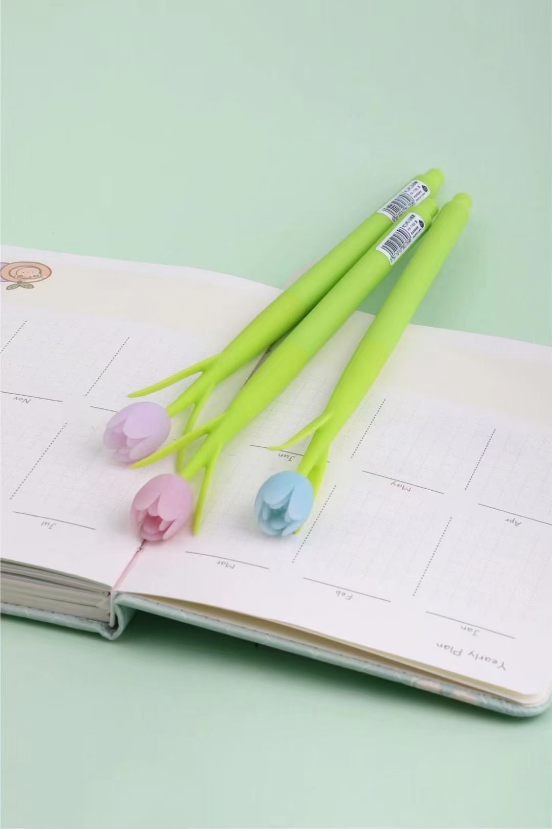Tulips Shaking Pen